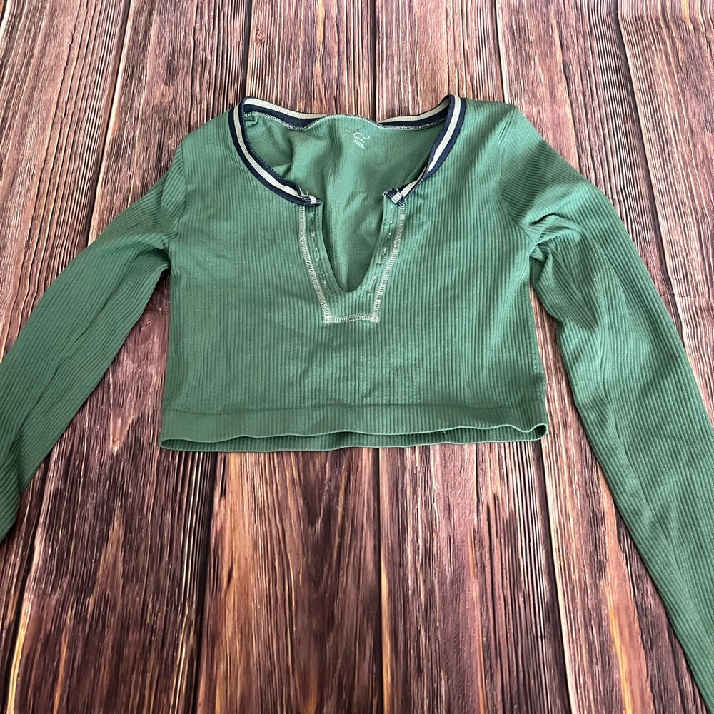 3 Urban Outfitters Tops Bundle - Picture 6 of 7
